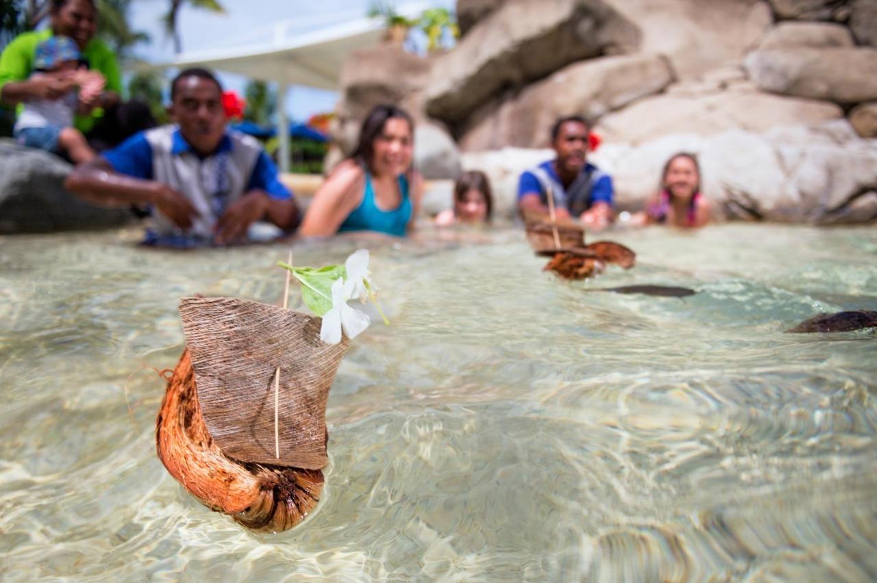 Radisson Blu Resort Fiji Denarau Island Exterior photo Coconut boat racing at the Baths